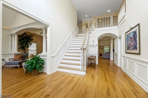22 Meadow Lake Drive Mahwah NJ 07430
