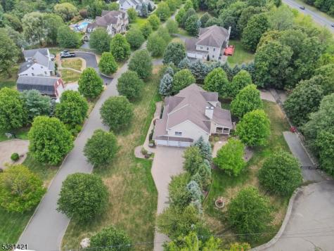 22 Meadow Lake Drive Mahwah NJ 07430