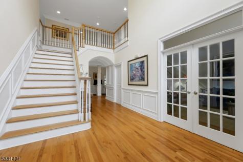 22 Meadow Lake Drive Mahwah NJ 07430
