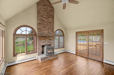 502 Woolf Road Alexandria NJ 08848