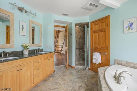 502 Woolf Road Alexandria NJ 08848
