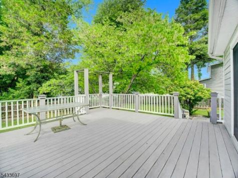 180 Mill Lane Mountainside NJ 07092