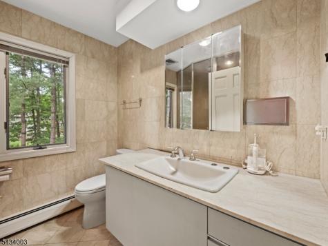 708 Ashmont Road Franklin Lakes NJ 07417