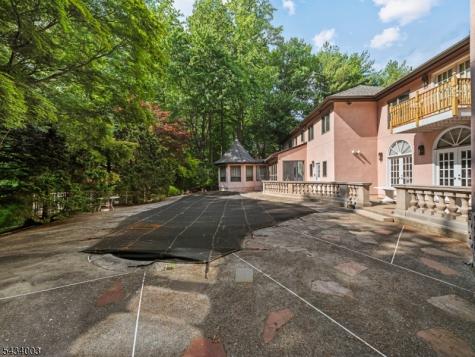 708 Ashmont Road Franklin Lakes NJ 07417