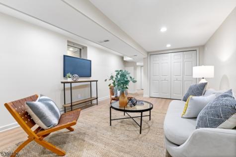 12 Linden Avenue Verona NJ 07044