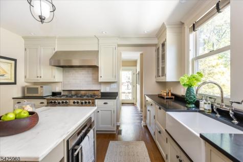 76 Edgemont Road Montclair NJ 07043
