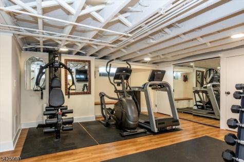 76 Edgemont Road Montclair NJ 07043