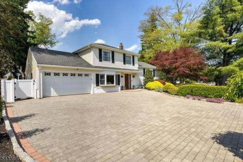11 Carlisle Road Wayne NJ 07470