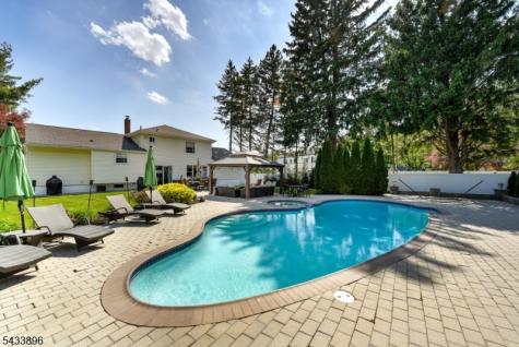 11 Carlisle Road Wayne NJ 07470