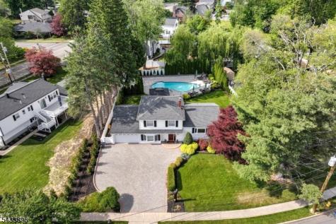 11 Carlisle Road Wayne NJ 07470