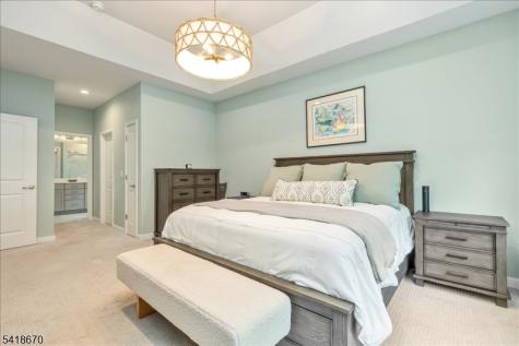 18 Norton Road Hillsborough NJ 08844