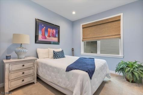 18 Norton Road Hillsborough NJ 08844