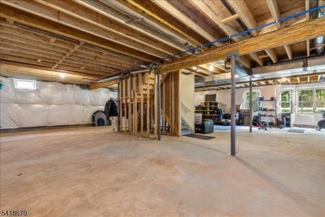 18 Norton Road Hillsborough NJ 08844