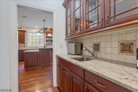 1 Brodziak Road Denville NJ 07834