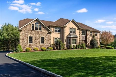 1 Brodziak Road Denville NJ 07834