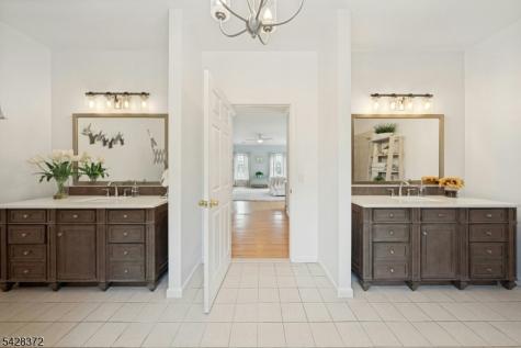 16 Lenape Trail Montclair NJ 07043