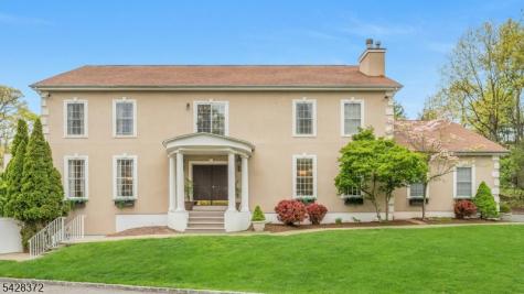 16 Lenape Trail Montclair NJ 07043