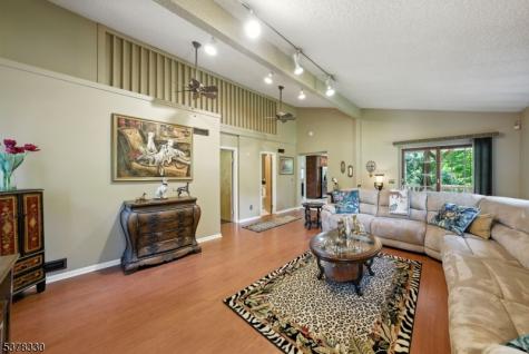 511 Burlington Road Freehold NJ 07728