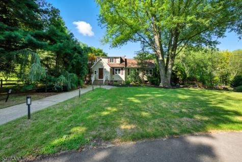 511 Burlington Road Freehold NJ 07728