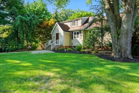 511 Burlington Road Freehold NJ 07728