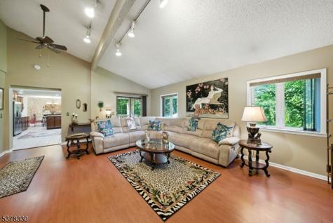511 Burlington Road Freehold NJ 07728