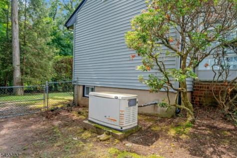 55 Rock Spring Avenue West Orange NJ 07052