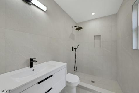 55 Rock Spring Avenue West Orange NJ 07052