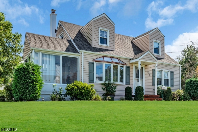 328 N 7th Avenue Manville NJ 08835