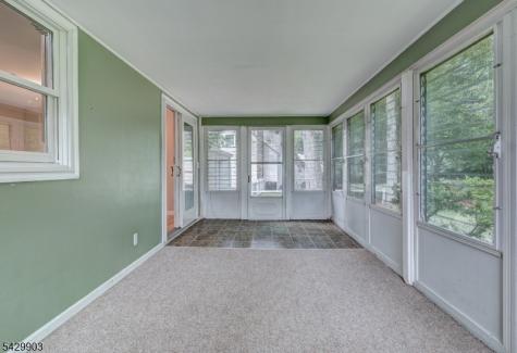 9 Park Drive Livingston NJ 07039