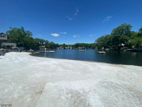 56 Highwood Road Parsippany-troy Hills NJ 07834