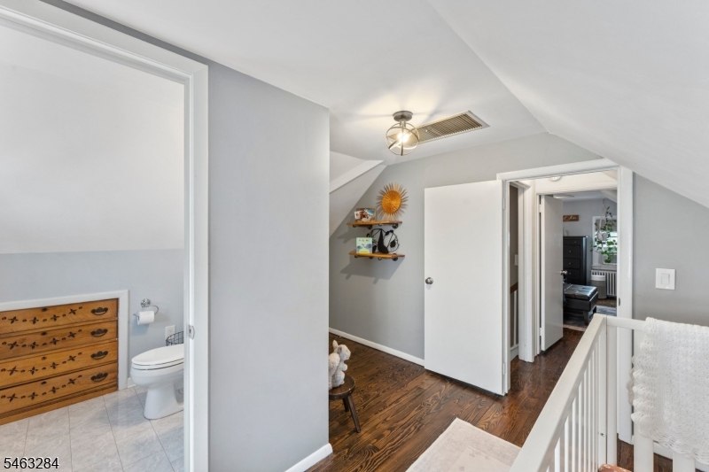 151 Harris Avenue Middlesex NJ 08846