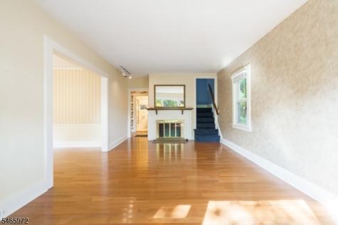 18 Halsted Street Verona NJ 07044