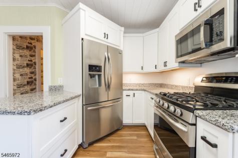 18 Halsted Street Verona NJ 07044