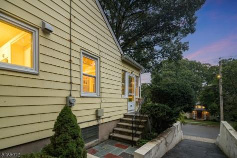 18 Halsted Street Verona NJ 07044