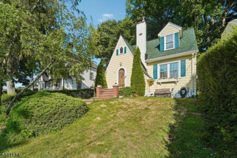 75 Rollinson Street West Orange NJ 07052