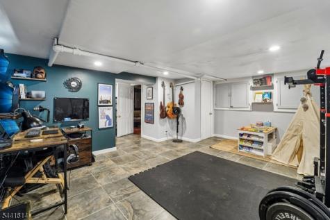 75 Rollinson Street West Orange NJ 07052