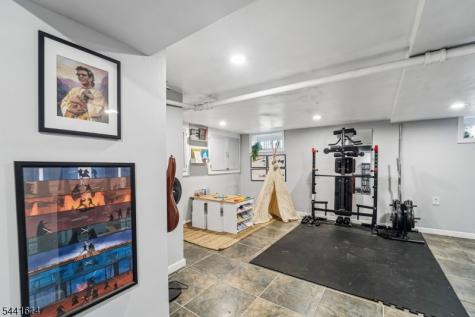 75 Rollinson Street West Orange NJ 07052
