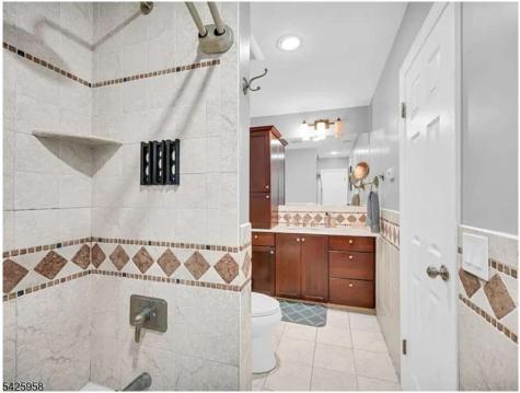 15 Sweetwood Court Parsippany-troy Hills NJ 07054