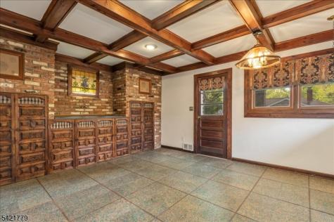 389 Walnut Avenue Cranford NJ 07016