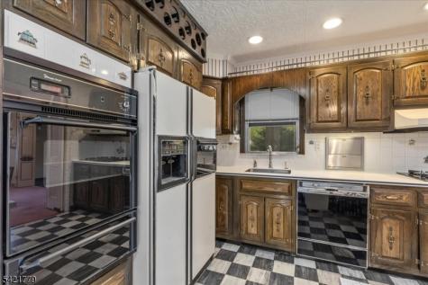 389 Walnut Avenue Cranford NJ 07016