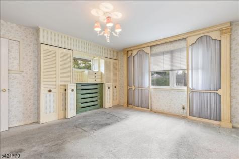 389 Walnut Avenue Cranford NJ 07016