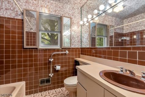 389 Walnut Avenue Cranford NJ 07016