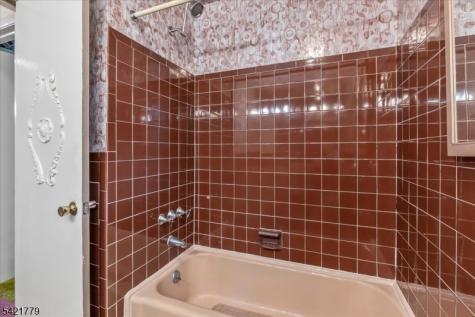 389 Walnut Avenue Cranford NJ 07016