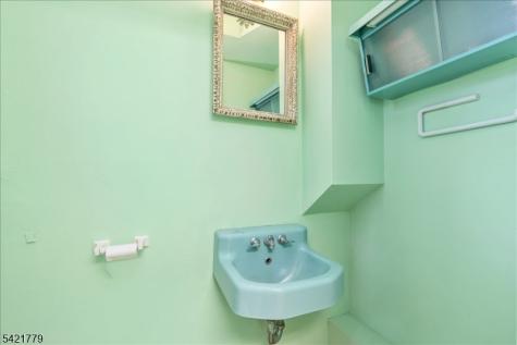 389 Walnut Avenue Cranford NJ 07016