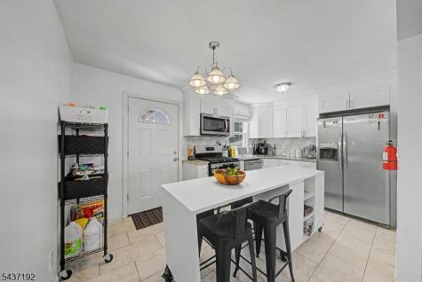 2254 Halsey Street Union NJ 07083