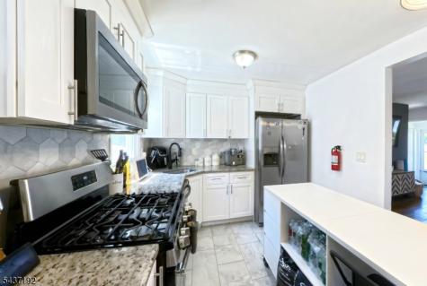 2254 Halsey Street Union NJ 07083