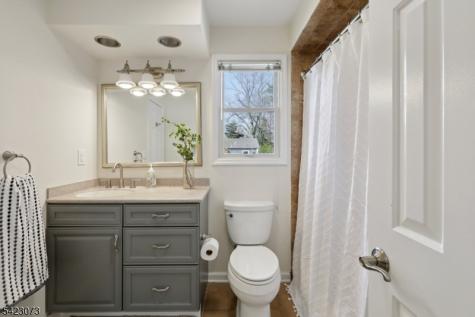 53 Salem Street Edison NJ 08820