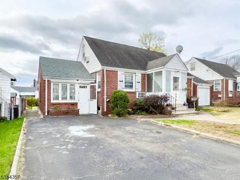 68 17TH Avenue Elmwood Park NJ 07407