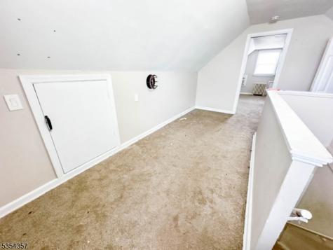 68 17TH Avenue Elmwood Park NJ 07407
