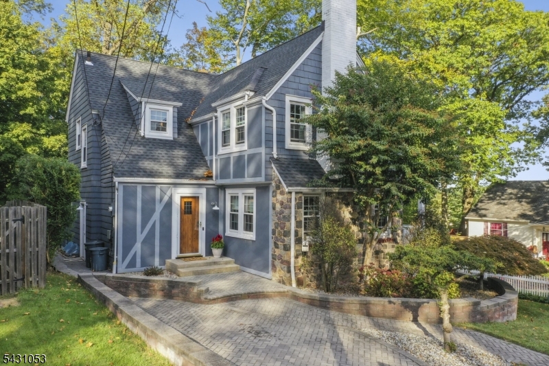 1 Oakridge Road West Orange NJ 07052